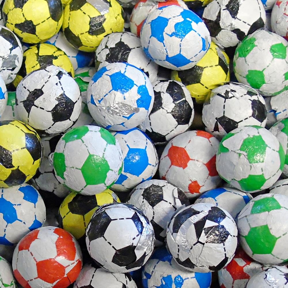 250g Cotton Bag of Individually Wrapped Chocolate Flavoured Footballs