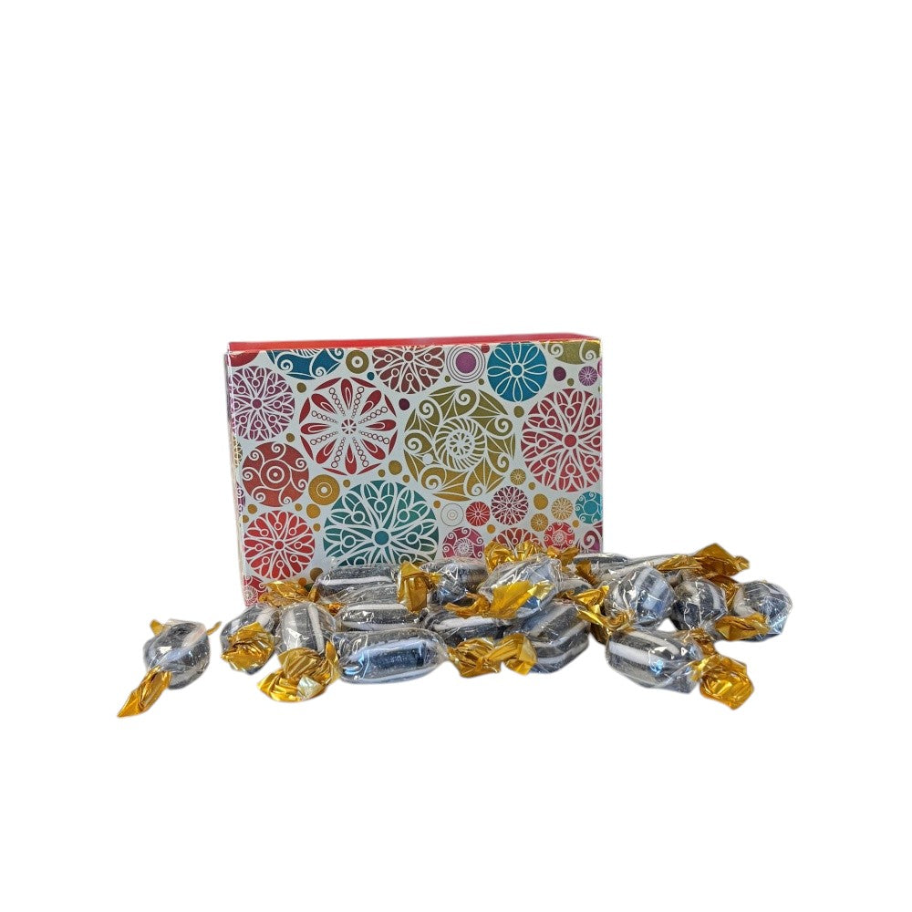 250g Rectangular Patterend Box of Everton Mints