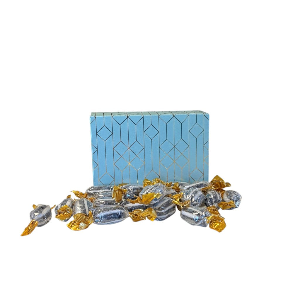 250g Rectangular Patterend Box of Everton Mints