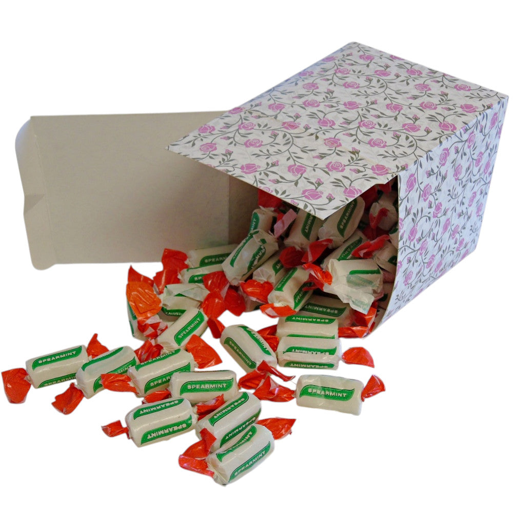 300g Square Flower Pattern Box of Sugar Free Spearmint Chews